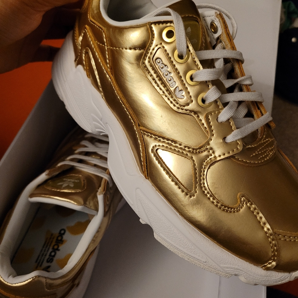 Adidas Falcon sneakers, gold, NWT, 7